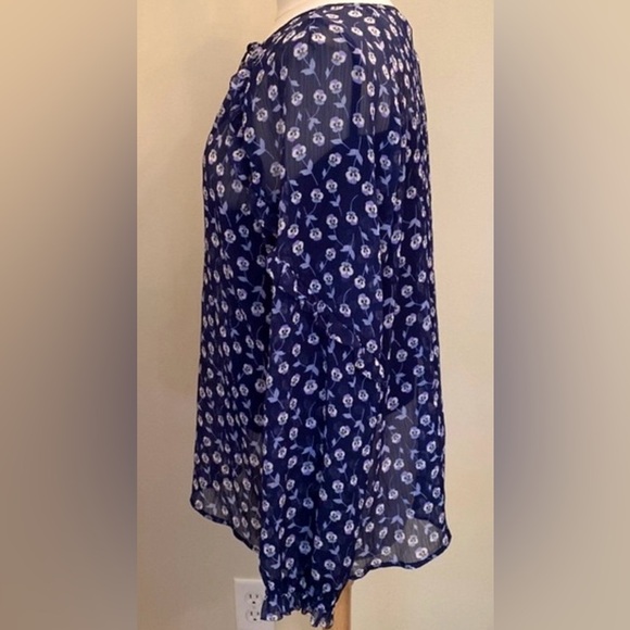 Liz Claiborne Blue Ditsy Floral Semi Sheer Ruffle Long Sleeves Tie Up Blouse XXL - Picture 7 of 14
